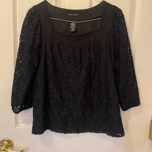 New York & Company Black XS 3/4 Sleeve Lace Overlay Boxy Blouse